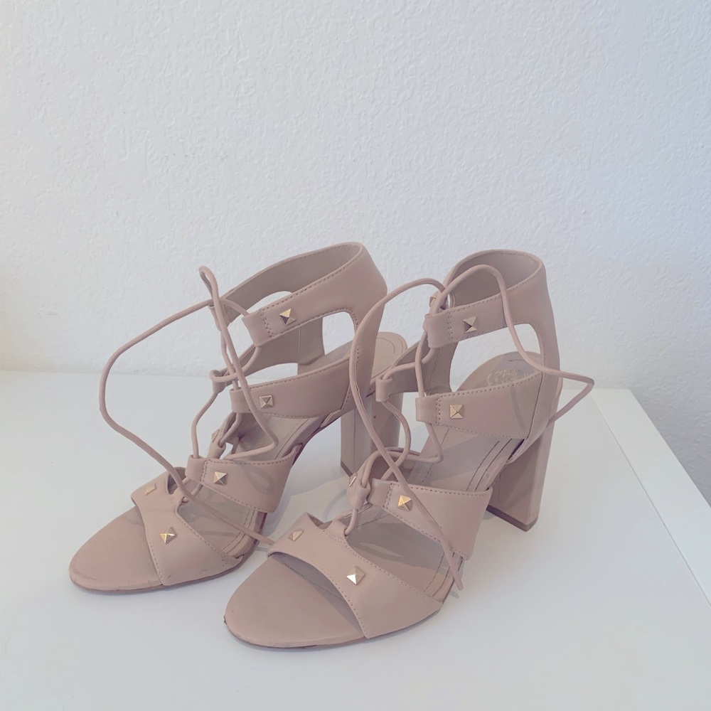 • Vince Camuto Heels •